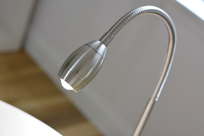 daylight clip on lamp, great for bed